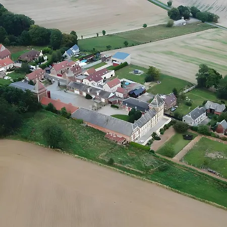 Cour Des Miracles, Holiday home Sequehart